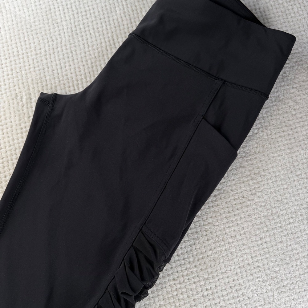 Lululemon Sharp Turns Crop Black Luxtereme Stretch Multi Pocket Leggings Size 10